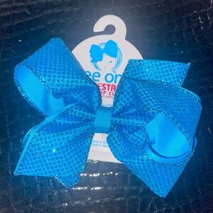 Wee Ones Weestay No Slip Clip Bow